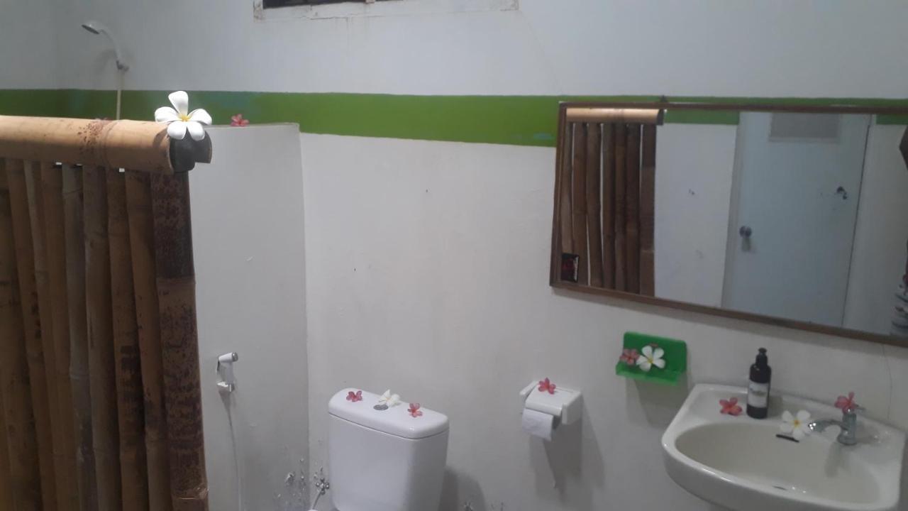 Fullesguesthouse Gili Trawangan Exterior foto